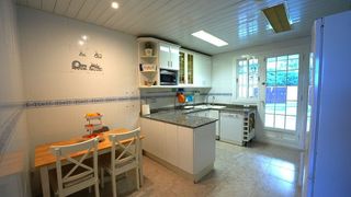 Chalet en venta en Corbera de Llobregat