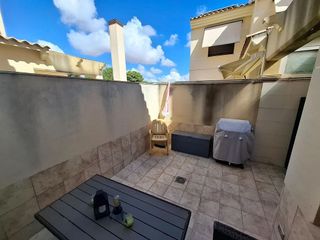 Chalet en venta en Yecla