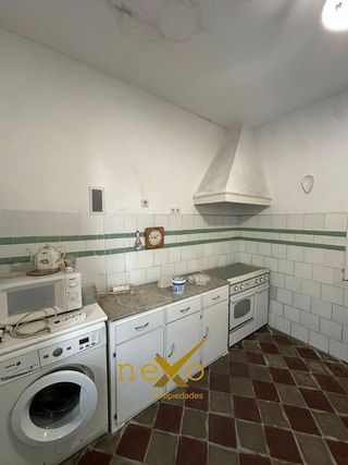 Chalet en venta en Carmona