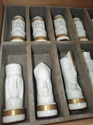 Juego Ajedrez Cerámica Vintage Figuras Reyes