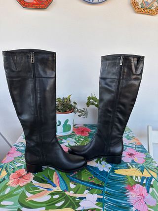 Stivali neri in pelle