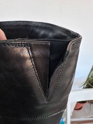 Stivali neri in pelle