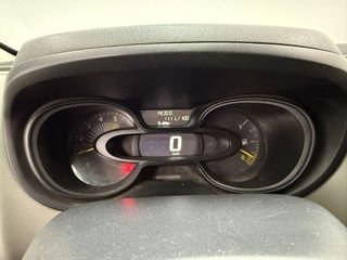 Renault Trafic Combi 9 Energy dCi 92 kW (125 CV) TT E6