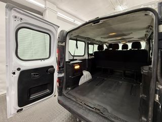 Renault Trafic Combi 9 Energy dCi 92 kW (125 CV) TT E6