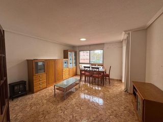 Piso en venta en Pueblo Levante en Benidorm