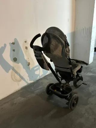 Triciclo evolutivo gris