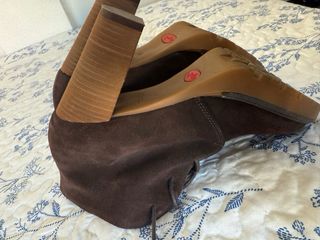 Botines Yokono Marrones con Cordones