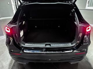 MERCEDES-BENZ Clase GLA 180 7G-DCT!!!!