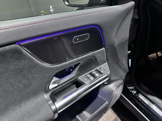 MERCEDES-BENZ Clase GLA 180 7G-DCT!!!!