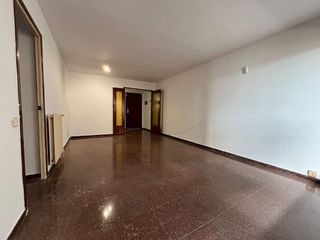 Piso en venta en Montesa en Esplugues de Llobregat