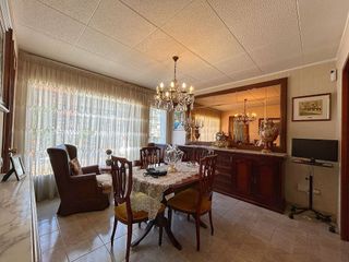 Casa adosada en venta en Estadi-Horta Vermella-Santa Anna en Vic