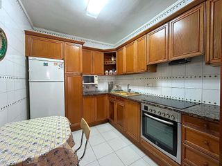 Casa adosada en venta en Estadi-Horta Vermella-Santa Anna en Vic