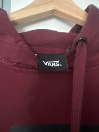 Sudadera Vans burdeos con logo