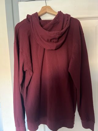 Sudadera Vans burdeos con logo