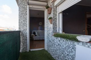 Piso en venta en Les Planes en Hospitalet de Llobregat, L´