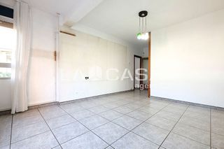 Piso en venta en El Turó de la Peira en Barcelona