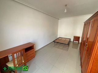 Casa adosada en venta en Marianistas - AVE en Ciudad Real