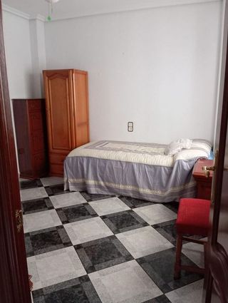 Casa adosada en venta en Lucena