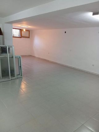 Casa adosada en venta en Lucena