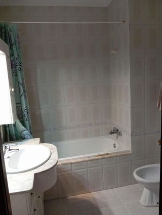 Casa adosada en venta en Lucena