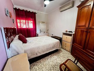 Chalet en venta en Sanlúcar la Mayor