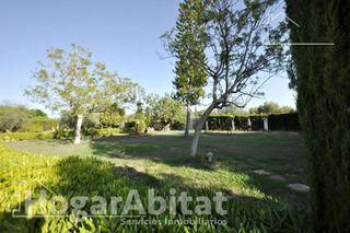 Chalet en venta en La Conarda-Montesano en Bétera