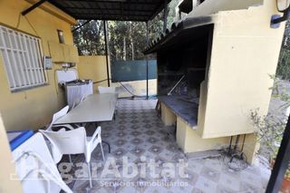 Chalet en venta en La Conarda-Montesano en Bétera