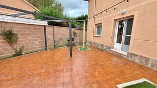 Chalet en venta en Torrecaballeros