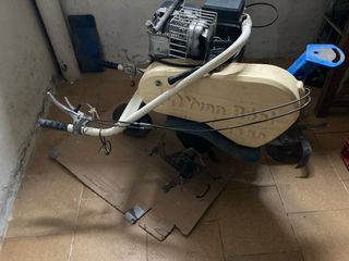 Motoazada para piezas