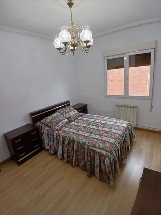 Piso en venta en Pumarín en Gijón