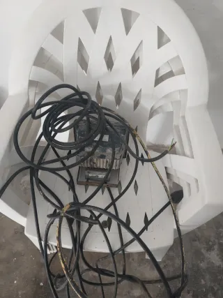 Foco de luz LED portátil