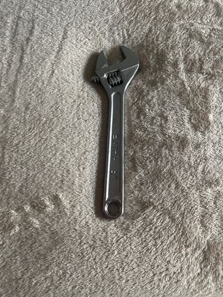 Lote 4 herramientas: llaves y cincel