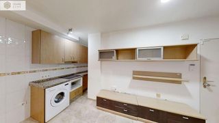 Piso en venta en Parque Victoria Eugenia en Málaga