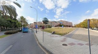 Piso en venta en Parque Victoria Eugenia en Málaga