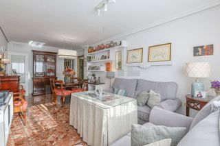 Piso en venta en Triana Oeste en Sevilla