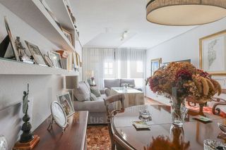 Piso en venta en Triana Oeste en Sevilla