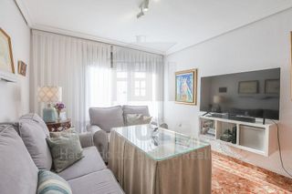 Piso en venta en Triana Oeste en Sevilla