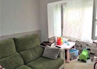 Piso en venta en Les Roquetes en Barcelona