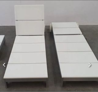 3 Tumbonas blanca exterior unit 300€ y 850€ por 3.