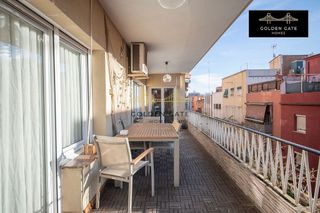 Piso en venta en Artigas - Llefià en Badalona