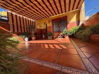 Casa adosada en venta en Reconquista-San José Artesano-El Rosario en Algeciras