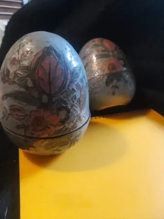 Figuras Huevo Latón Pintadas Mano