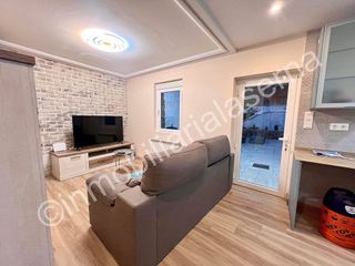 Casa adosada en venta en Villaquilambre