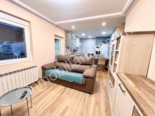 Casa adosada en venta en Villaquilambre