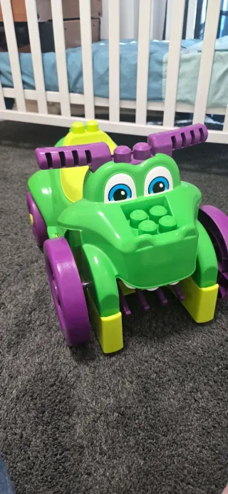 Correpasillos y bloques Fisher-Price