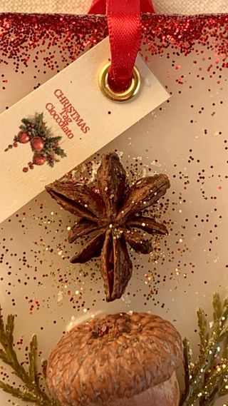 Decorazioni natalizie a forma di cuore e guanto