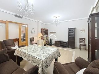 Piso en venta en Lucena