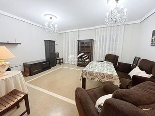 Piso en venta en Lucena