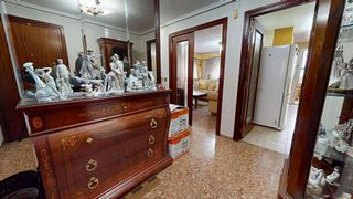 Piso en venta en En Corts en Valencia