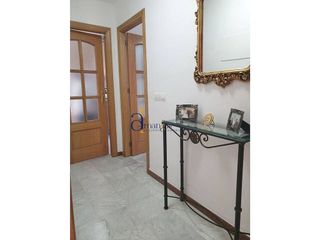 Piso en venta en Lucena